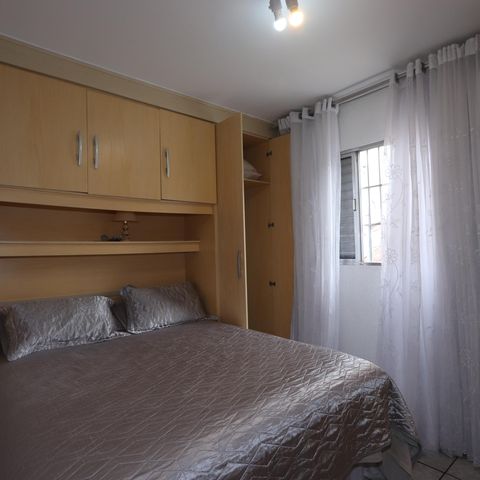 Casa à venda com 160m², 3 quartos e 2 vagasSuíte