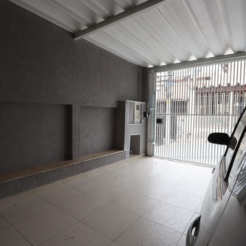 Casa à venda com 160m², 3 quartos e 2 vagasGaragem