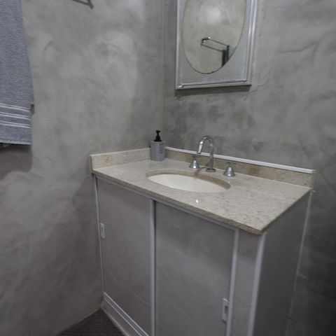 Casa à venda com 160m², 3 quartos e 2 vagasBanheiro 2