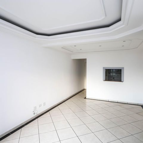 Apartamento à venda com 82m², 3 quartos e 1 vagaSala