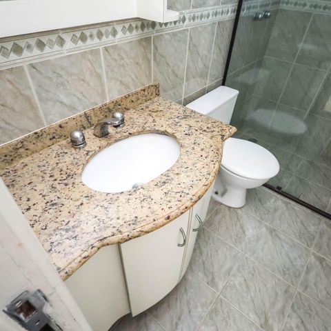 Apartamento à venda com 82m², 3 quartos e 1 vagaBanheiro