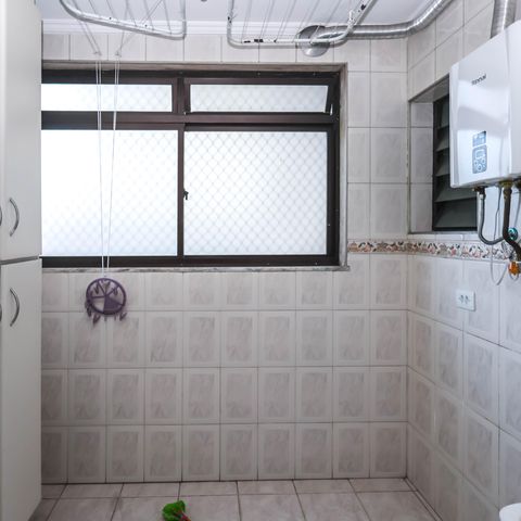 Apartamento à venda com 82m², 3 quartos e 1 vagaÁrea de Serviço