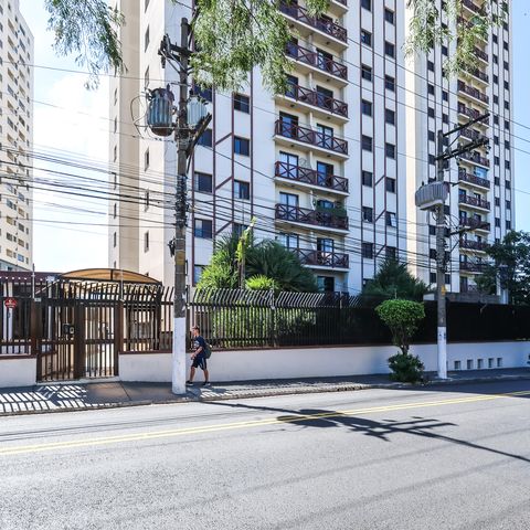 Apartamento à venda com 82m², 3 quartos e 1 vagaFachada