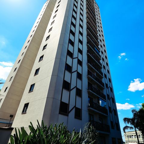 Apartamento à venda com 82m², 3 quartos e 1 vagaFachada