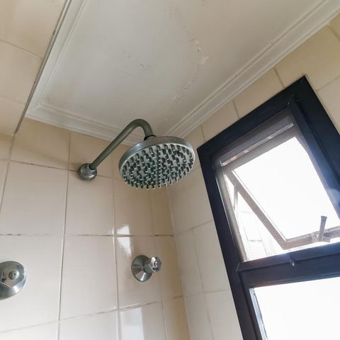 Apartamento à venda com 92m², 3 quartos e 2 vagas Apartamento à venda com 92m², 3 quartos e 2 vagasBanheiro Social