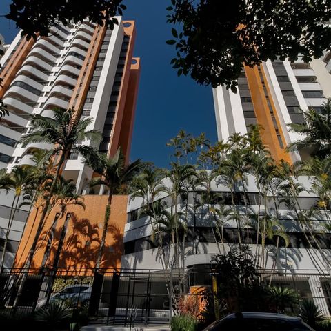 Apartamento à venda com 92m², 3 quartos e 2 vagas Apartamento à venda com 92m², 3 quartos e 2 vagasFachada do Prédio