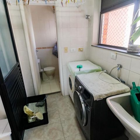 Apartamento à venda com 92m², 3 quartos e 2 vagas Apartamento à venda com 92m², 3 quartos e 2 vagasÁrea de Serviço