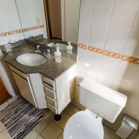 Apartamento à venda com 92m², 3 quartos e 2 vagas Apartamento à venda com 92m², 3 quartos e 2 vagasBanheiro Social
