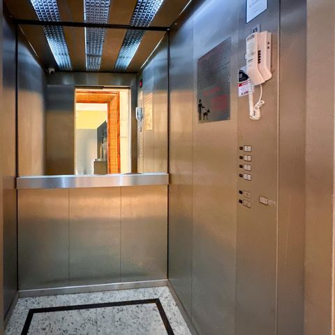 Apartamento para alugar com 250m², 4 quartos e 2 vagasElevador