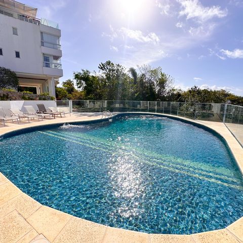 Apartamento para alugar com 250m², 4 quartos e 2 vagasÁrea comum - Piscina