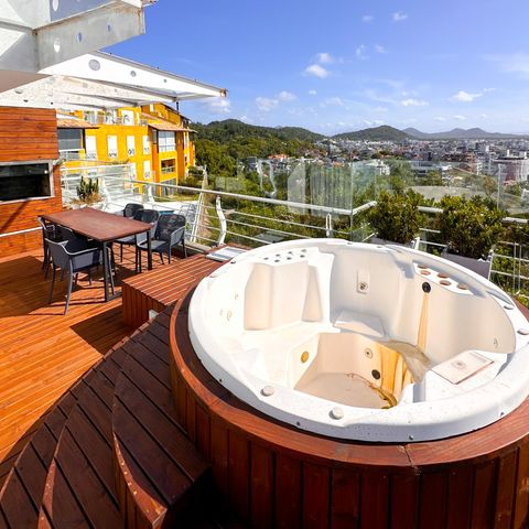 Apartamento para alugar com 250m², 4 quartos e 2 vagasTerraço
