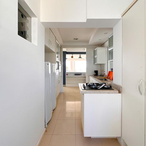 Apartamento para alugar com 250m², 4 quartos e 2 vagasÁrea de Serviço
