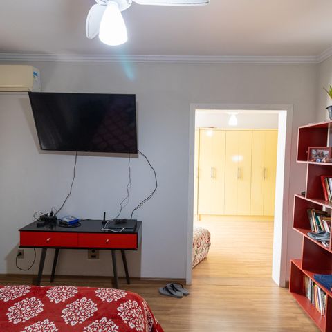 Casa à venda com 223m², 4 quartos e 3 vagas Casa à venda com 223m², 4 quartos e 3 vagasQuarto 2