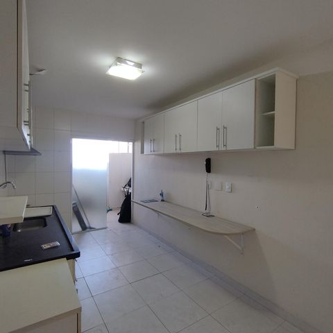 Apartamento à venda com 98m², 3 quartos e 1 vaga Apartamento à venda com 98m², 3 quartos e 1 vagaCozinha - Armários
