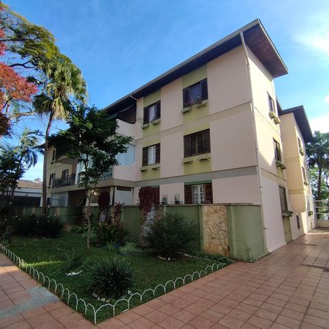 Apartamento à venda com 98m², 3 quartos e 1 vaga Apartamento à venda com 98m², 3 quartos e 1 vagaFachada do bloco