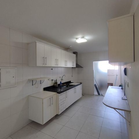 Apartamento à venda com 98m², 3 quartos e 1 vaga Apartamento à venda com 98m², 3 quartos e 1 vagaCozinha - Armários