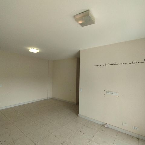 Apartamento à venda com 98m², 3 quartos e 1 vaga Apartamento à venda com 98m², 3 quartos e 1 vagaSala