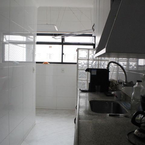 Apartamento à venda com 110m², 4 quartos e 2 vagasCozinha