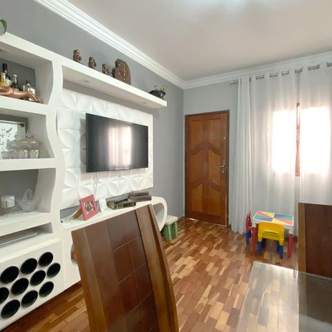 Casa à venda com 62m², 2 quartos e 1 vaga Casa à venda com 62m², 2 quartos e 1 vagaSala