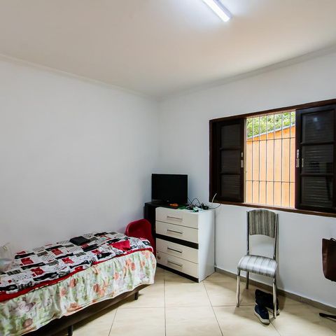 Casa à venda com 147m², 2 quartos e 1 vaga Casa à venda com 147m², 2 quartos e 1 vagaQuarto 1