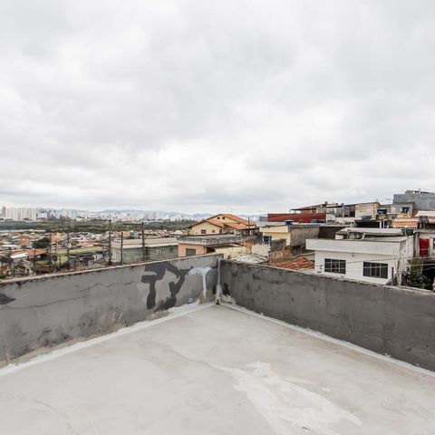 Casa à venda com 147m², 2 quartos e 1 vaga Casa à venda com 147m², 2 quartos e 1 vagaLaje