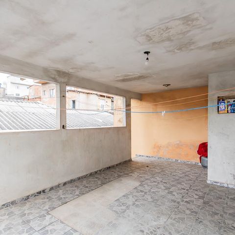Casa à venda com 147m², 2 quartos e 1 vaga Casa à venda com 147m², 2 quartos e 1 vagaÁrea de Serviço