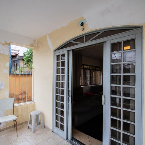 Casa à venda com 147m², 2 quartos e 1 vaga Casa à venda com 147m², 2 quartos e 1 vagaVaranda da Sala