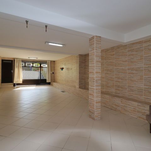 Casa à venda com 209m², 3 quartos e 7 vagasGaragem
