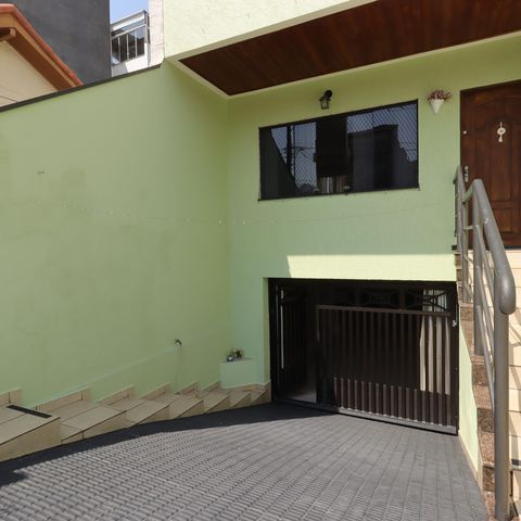 Casa à venda com 209m², 3 quartos e 7 vagasRampa da Garagem