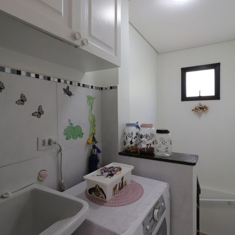 Casa à venda com 209m², 3 quartos e 7 vagasÁrea de Serviço