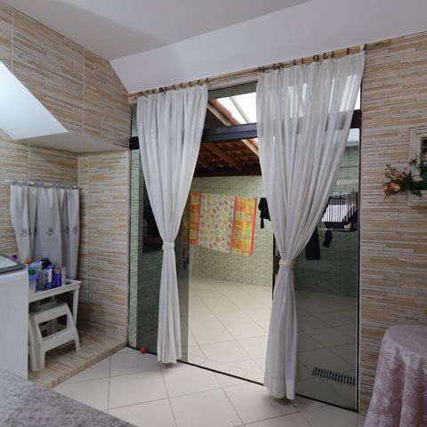 Casa à venda com 209m², 3 quartos e 7 vagasÁrea de Serviço