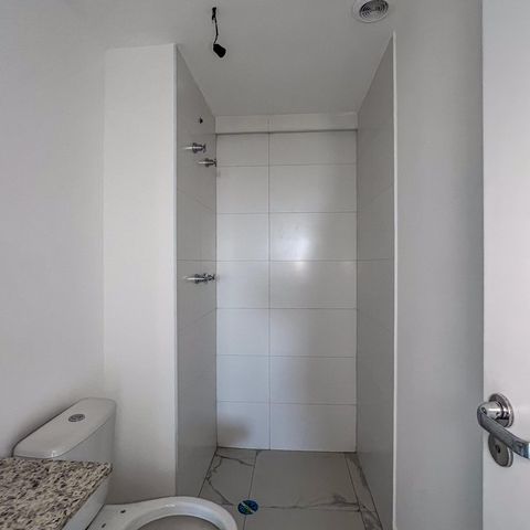 Apartamento à venda com 40m², 2 quartos e sem vaga Apartamento à venda com 40m², 2 quartos e sem vagaBanheiro