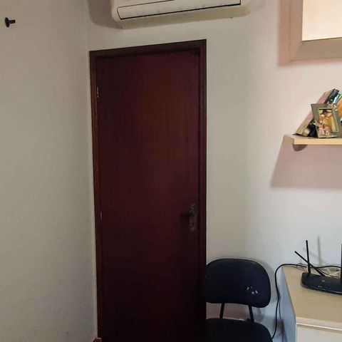 Casa à venda com 260m², 5 quartos e 2 vagas Casa à venda com 260m², 5 quartos e 2 vagasDepósito 1