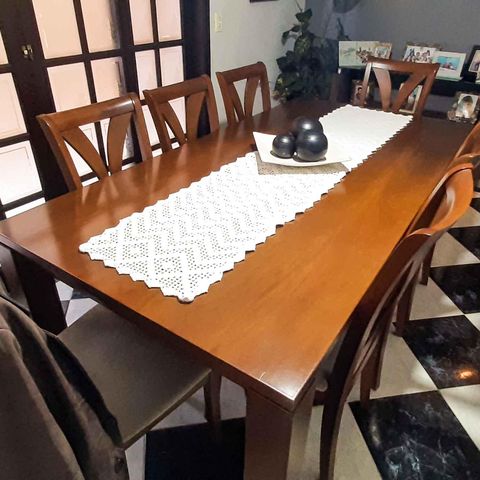 Casa à venda com 260m², 5 quartos e 2 vagas Casa à venda com 260m², 5 quartos e 2 vagasCopa