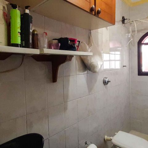 Casa à venda com 260m², 5 quartos e 2 vagas Casa à venda com 260m², 5 quartos e 2 vagasBanheiro do Home Office