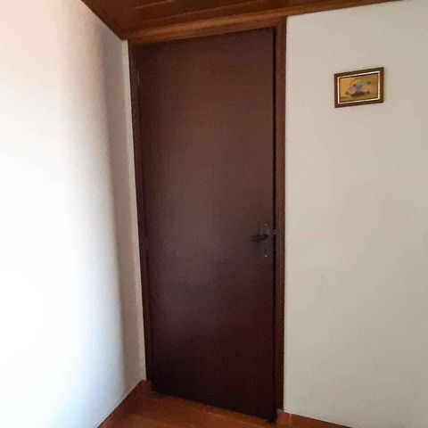 Casa à venda com 260m², 5 quartos e 2 vagas Casa à venda com 260m², 5 quartos e 2 vagasDepósito 2