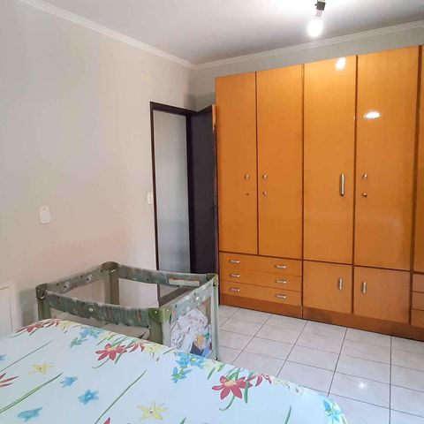 Casa à venda com 260m², 5 quartos e 2 vagas Casa à venda com 260m², 5 quartos e 2 vagasQuarto 2