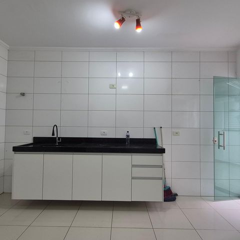Apartamento à venda com 49m², 2 quartos e 1 vaga Apartamento à venda com 49m², 2 quartos e 1 vagaCozinha