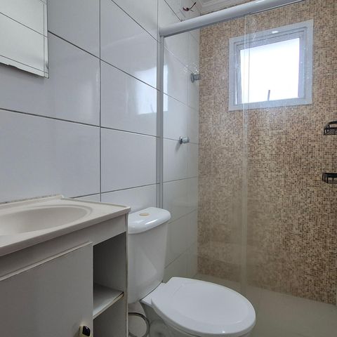 Apartamento à venda com 49m², 2 quartos e 1 vaga Apartamento à venda com 49m², 2 quartos e 1 vagaBanheiro