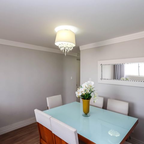 Apartamento à venda com 62m², 2 quartos e 1 vagaSala