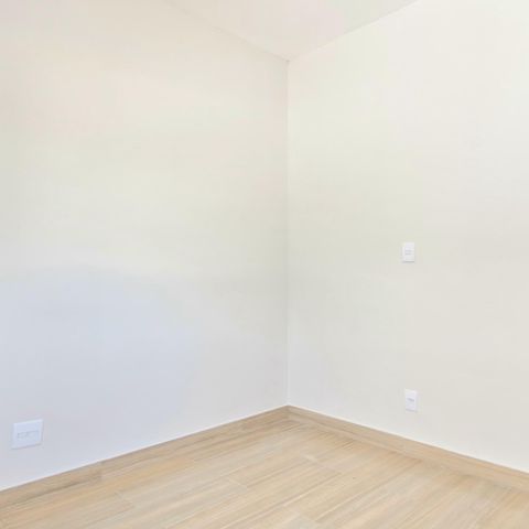 Casa à venda com 180m², 3 quartos e 2 vagas Casa à venda com 180m², 3 quartos e 2 vagasSuíte 1