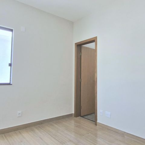 Casa à venda com 180m², 3 quartos e 2 vagas Casa à venda com 180m², 3 quartos e 2 vagasSuíte 1