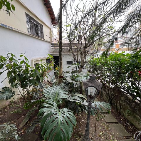 Casa à venda com 147m², 3 quartos e 6 vagasÁrea comum