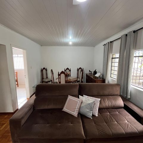 Casa à venda com 147m², 3 quartos e 6 vagasSala