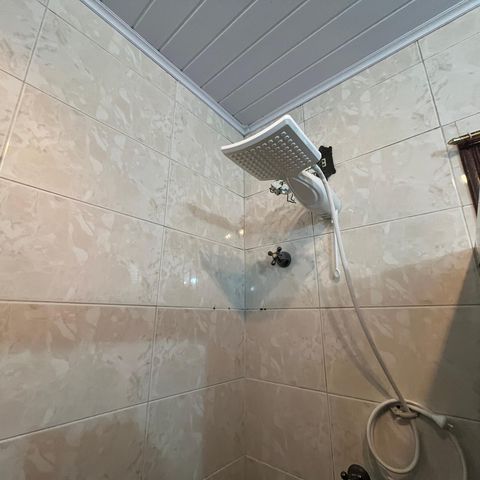 Casa à venda com 147m², 3 quartos e 6 vagasBanheiro