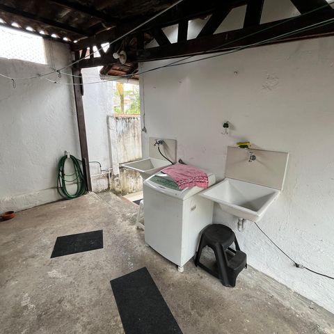 Casa à venda com 147m², 3 quartos e 6 vagasÁrea comum
