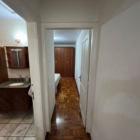 Casa à venda com 147m², 3 quartos e 6 vagasCorredor