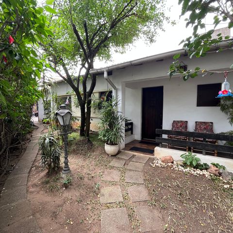 Casa à venda com 147m², 3 quartos e 6 vagasÁrea comum