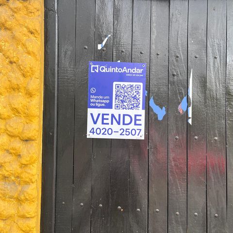 Casa à venda com 147m², 3 quartos e 6 vagasPlaca