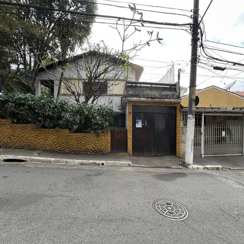 Casa à venda com 147m², 3 quartos e 6 vagasFachada/Placa